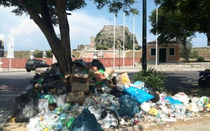 Κέρκυρα: Ξεκίνησε η αποκομιδή των σκουπιδιών