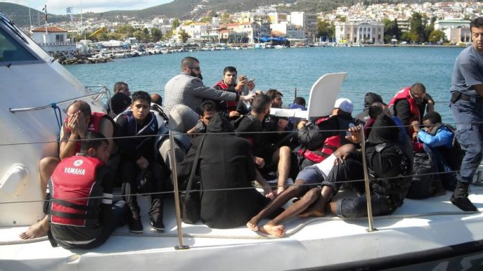 Τέσσερις οι νεκροί πρόσφυγες ανατολικά της Λέσβου Τέσσερις οι νεκροί πρόσφυγες ανατολικά της Λέσβου