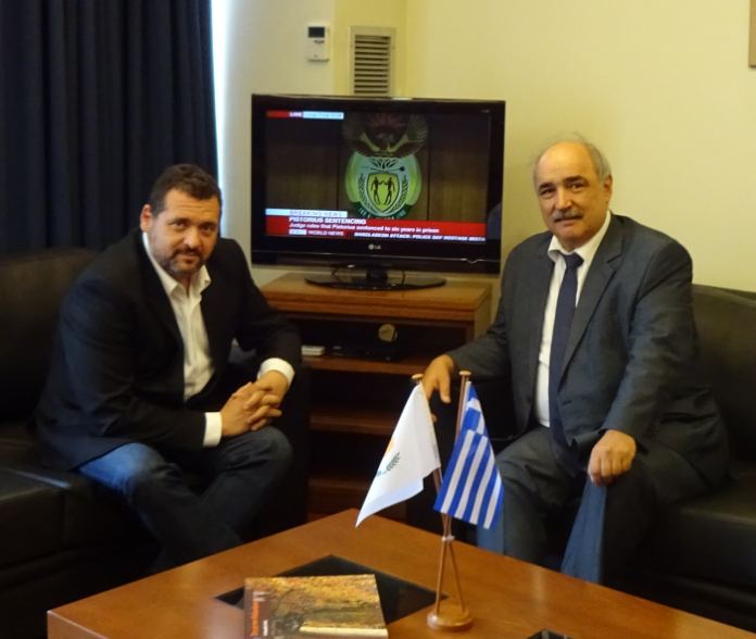 Συνάντηση Μπόλαρη με τον πρέσβη της Κυπριακής Δημοκρατίας Συνάντηση Μπόλαρη με τον πρέσβη της Κυπριακής Δημοκρατίας