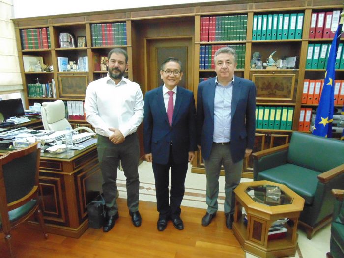 kriti-oi-exagoges-stin-atzenta-arnaoutaki-presvi-dimokratias-tis-koreas-42842