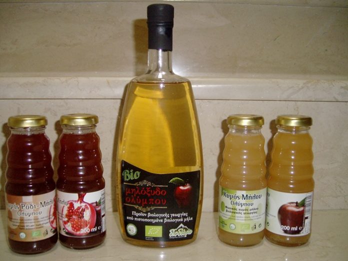 Το πρώτο ελληνικό βιολογικό μηλόξυδο made in... Όλυμπος Το πρώτο ελληνικό βιολογικό μηλόξυδο made in... Όλυμπος