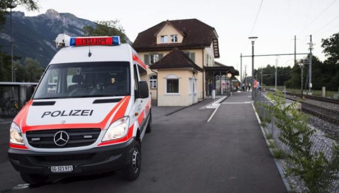 Εξέπνευσε η τραυματίας της επίθεσης σε τρένο στην Ελβετία, νεκρός και ο δράστης