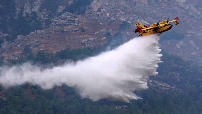 Μάχη με τις φλόγες στη Θάσο. Στο νησί μετέβη εκτάκτως ο πρωθυπουργός Μάχη με τις φλόγες στη Θάσο. Στο νησί μετέβη εκτάκτως ο πρωθυπουργός