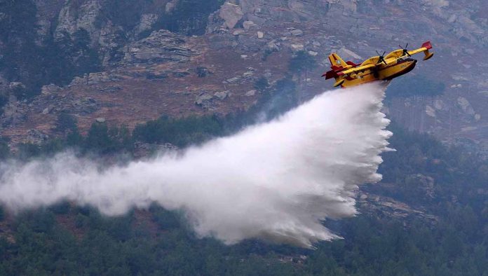 Μάχη με τις φλόγες στη Θάσο. Στο νησί μετέβη εκτάκτως ο πρωθυπουργός