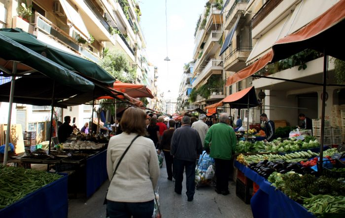 laikes-agores-giortazoun-stin-athina-stis-2-oktovriou-54706