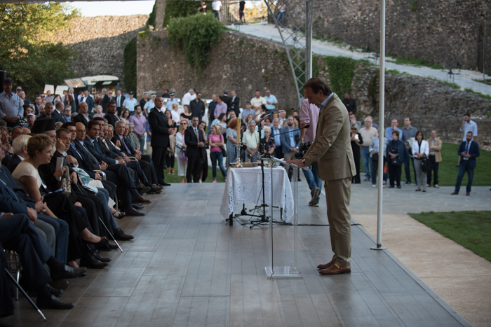 Σοφία Στάϊκου: Για μια Ελλάδα που μπορεί ακόμη να μεταδίδει φώς (Ομιλία της προέδρου & Φωτό)