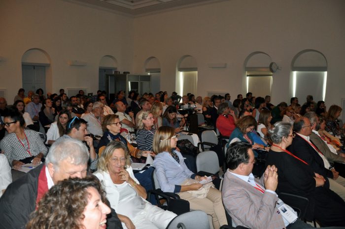 Σαντορίνη: Το ΥπΑΑΤ στο «1ο Διεθνές Συνέδριο για τον Οινικό τουρισμό»