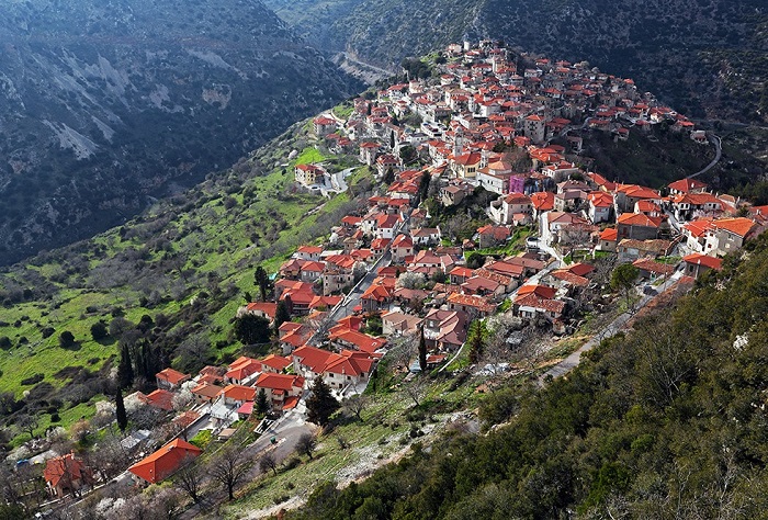 Καρύταινα: Το γεφύρι του πεντοχίλιαρου