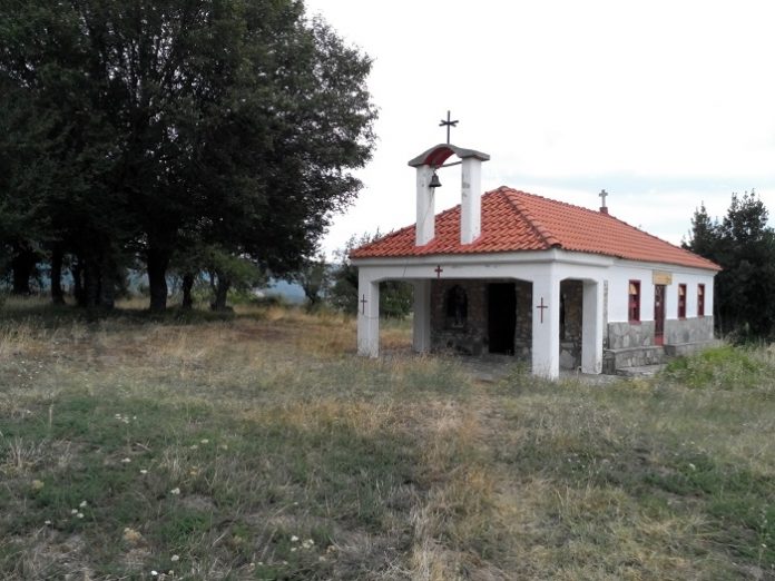 Παναγία η Αγρότισσα: Ένα ξωκλήσι αφιερωμένο στους αγρότες Παναγία η Αγρότισσα: Ένα ξωκλήσι αφιερωμένο στους αγρότες