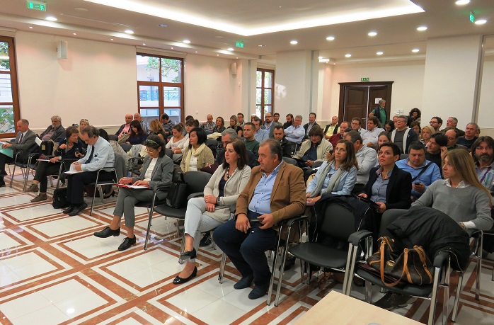 seminario-gia-tin-panoli-ton-mikron-mirykastikon-58231