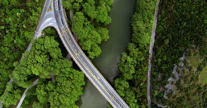 Τα Τέμπη του μύθου και της ομορφιάς