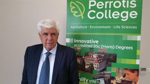 sto-timoni-tou-perrotis-college-o-athanasios-tsaftaris-56232