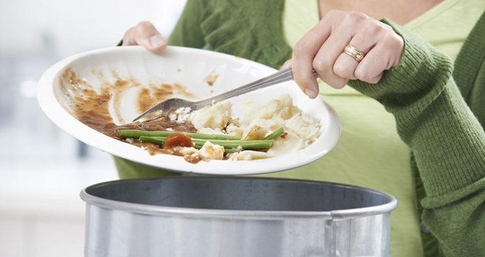 Ζωοτροφές από υπολείμματα τροφίμων Ζωοτροφές από υπολείμματα τροφίμων