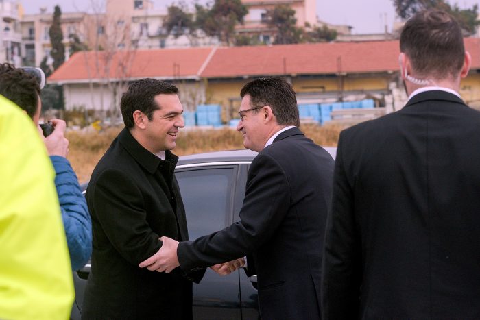 a-tsipras-dorean-parochi-psifiakon-dekton-stous-katoikous-tis-oreinis-thrakis-64075