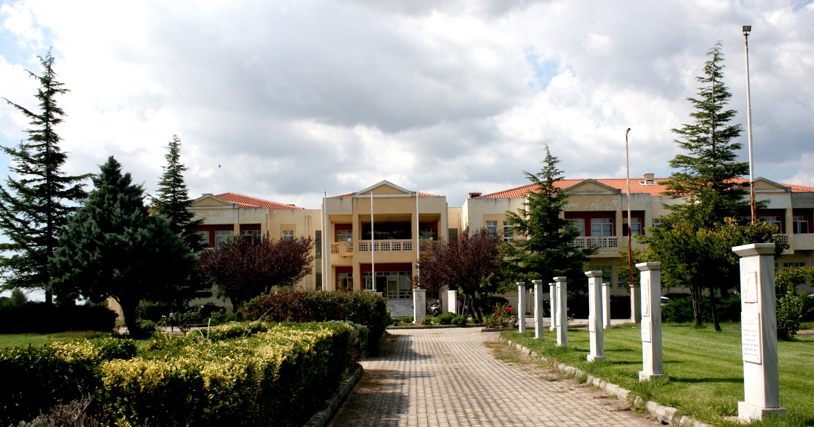 programma-gia-tis-ape-apo-to-dimokriteio-panepistimio-thrakis-18-ek-evro-60823