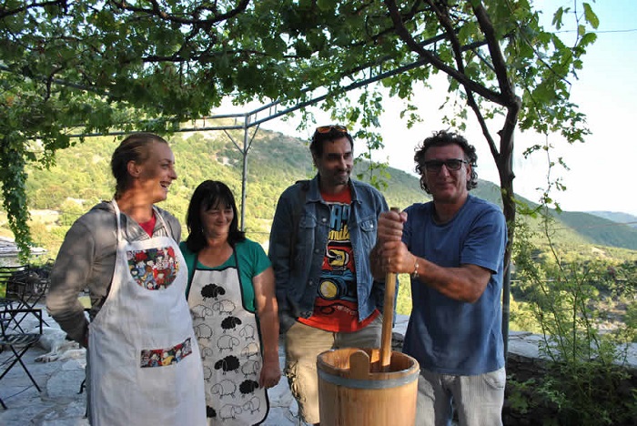 Ελαφότοπος Ζαγορίου: Η Ρόκκα της Λένας ...Και η Λένα της Ρόκκας