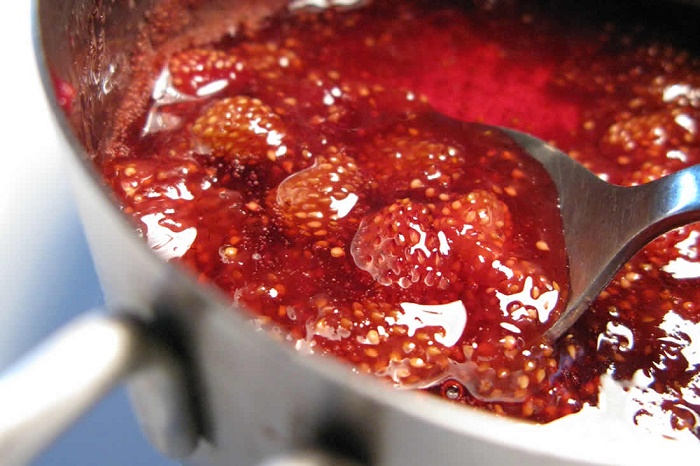 Ελαφότοπος Ζαγορίου: Η Ρόκκα της Λένας ...Και η Λένα της Ρόκκας