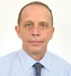 Λέανδρος Σκαλτσούνης, διευθυντής του Τομέα Φαρμακογνωσίας και Χημείας Φυσικών Προϊόντων της Φαρμακευτικής Σχολής του Εθνικού Καποδιστριακού Πανεπιστημίου Αθηνών (ΕΚΠΑ) Η ελιά μπαίνει σε κάψουλες καινοτομίας