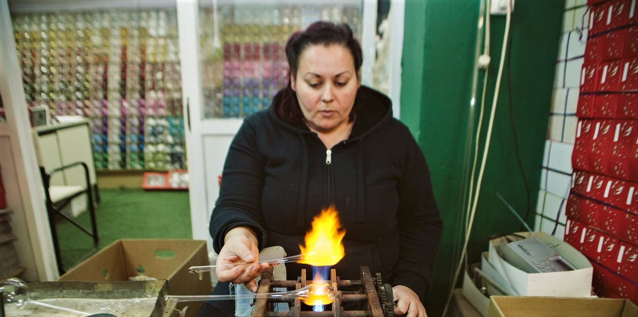 christougenniatika-stolidia-apo-fotia-gyali-kai-techni-66149