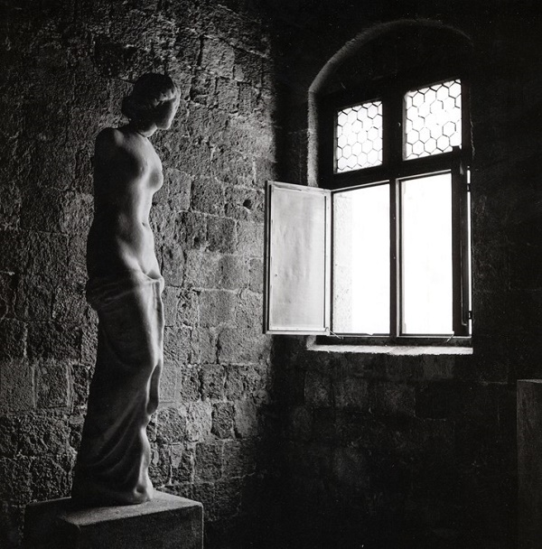 Robert McCabe. Αναμνήσεις & μνημεία του Αιγαίου