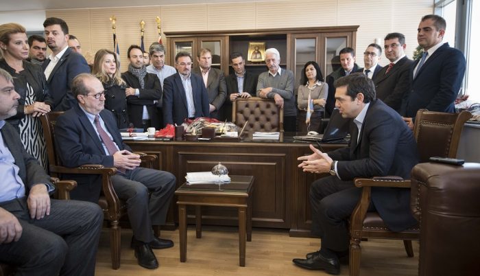 a-tsipras-poli-me-dynatotites-i-kalamata-kai-gia-ta-agrotika-proionta-tis-xekina-dialogos-gia-tin-anasygkrotisi-kathe-perifereias-69246