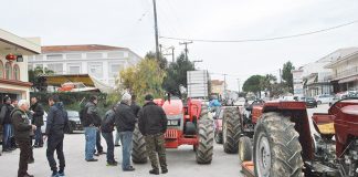Ζάκυνθος: Συγκέντρωση αγροτών με τρακτέρ στο κόμβο της Λούμπας