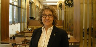 Alexandra Kicenik Devarenne, EVA: Δεν είναι αυθεντικά όλα τα έξτρα παρθένα που κυκλοφορούν