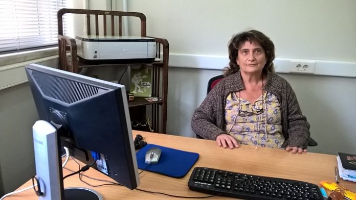Σοφία Γούναρη: Άναρχη οικιστική επέκταση, ανεξέλεγκτη κτηνοτροφία και πυρκαγιές περιορίζουν την ελληνική μελισσοκομία Σοφία Γούναρη: Άναρχη οικιστική επέκταση, ανεξέλεγκτη κτηνοτροφία και πυρκαγιές περιορίζουν την ελληνική μελισσοκομία