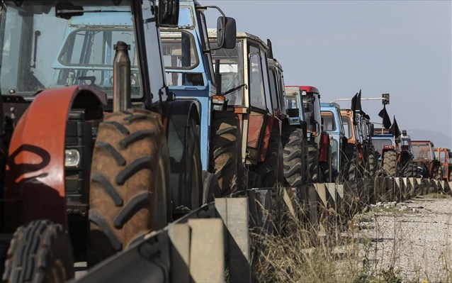 bloko-ston-komvo-chersou-estisan-oi-agrotes-tis-kentrikis-makedonias-74832