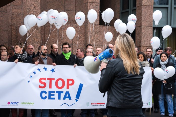 Μπλόκο στη CETA από την ελληνική Βουλή ζητούν οι Οικολόγοι-Πράσινοι