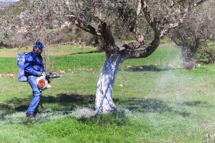Δολωματικούς Ψεκασμούς από τη Δευτέρα 13/8 ανακοίνωσε η ΔΑΟΚ ΠΕ Λακωνίας Δολωματικούς Ψεκασμούς από τη Δευτέρα 13/8 ανακοίνωσε η ΔΑΟΚ ΠΕ Λακωνίας