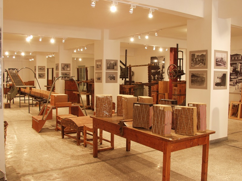 Μουσείο Καπνού Καβάλας: Τσιγάρο ατέλειωτο… η ιστορία του καπνού