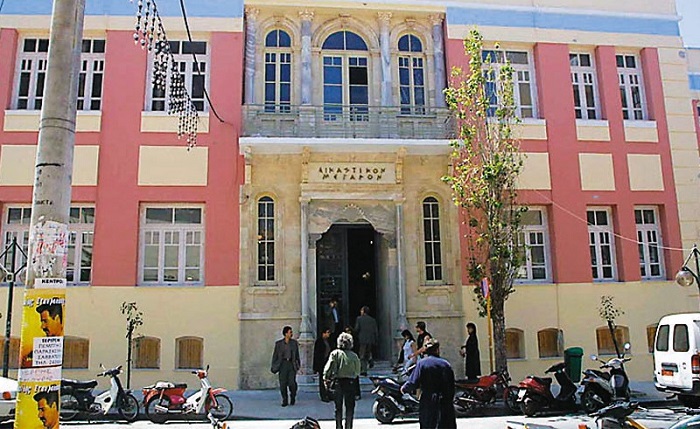 irakleio-anavlithike-i-diki-ton-tessaron-agroton-pou-katigorountai-gia-ta-epeisodia-sto-dikastiko-megaro-to-2013-79714
