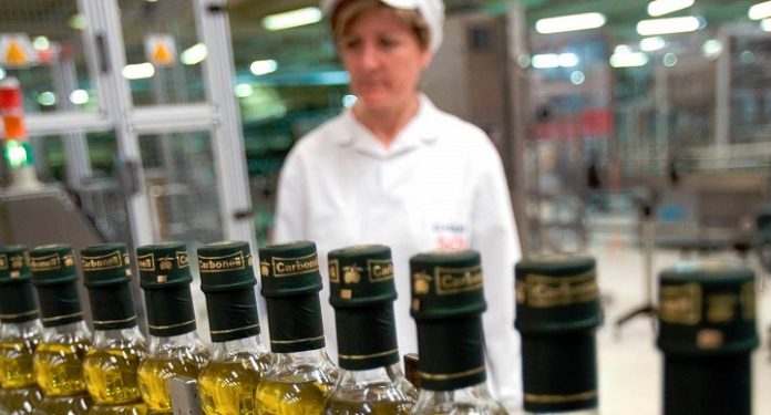 Mε πωλητήρια και λουκέτα σε μονάδες επιχειρεί να βγει από το αδιέξοδο η Deoleο Mε πωλητήρια και λουκέτα σε μονάδες επιχειρεί να βγει από το αδιέξοδο η Deoleο