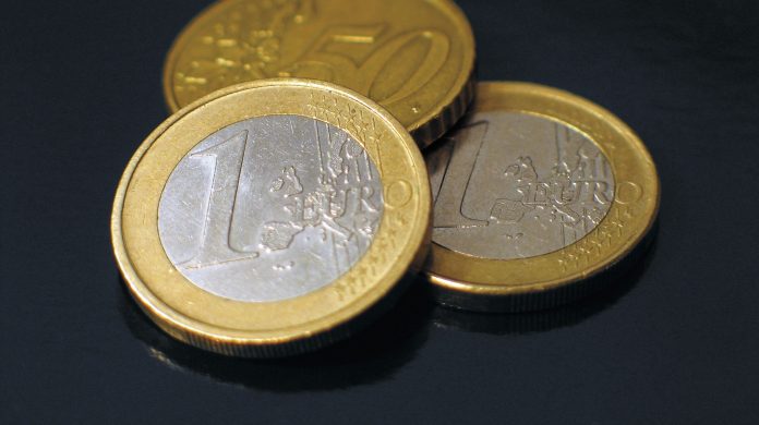 Αποδέσμευση λογαριασμών της πρώην ΑΤΕ 26.613 αγρότες θα λάβουν συνολικά 7,34 εκατ. ευρώ Αποδέσμευση λογαριασμών της πρώην ΑΤΕ 26.613 αγρότες θα λάβουν συνολικά 7,34 εκατ. ευρώ