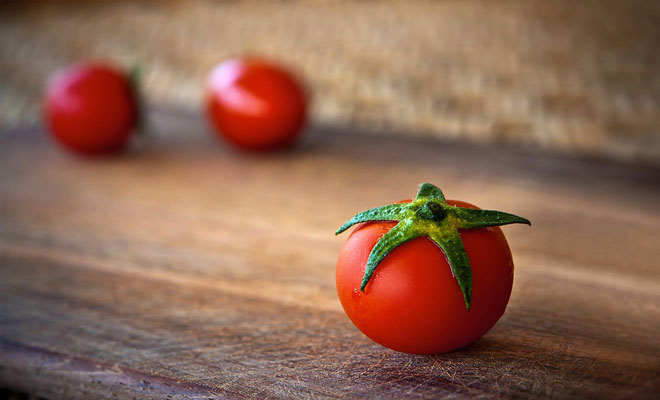 oi-ipa-anangelloun-teloneiakous-dasmous-21-stis-tomates-apo-to-mexiko-78299