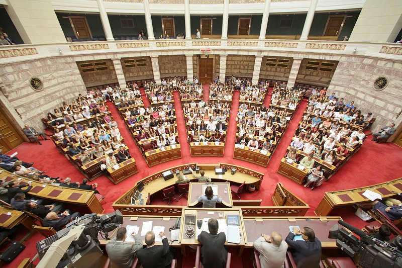 s-famellos-sevomaste-tin-proti-katoikia-voithame-tous-agrotes-den-synainoume-se-katapatiseis-77698
