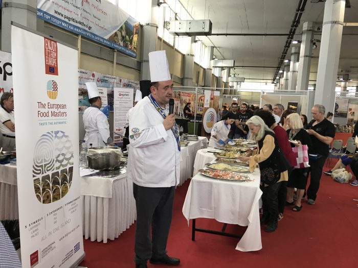 entyposiaki-i-gastronomiki-ekdilosi-tis-agrodiatrofikis-sybraxis-perifereias-kritis-stin-ekthesi-kriti-i-megali-synantisi-85048