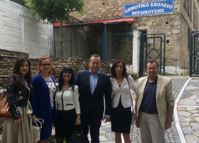 episkepsi-kokkali-me-symvolismo-sto-dimotiko-scholeio-verdikousias-86530