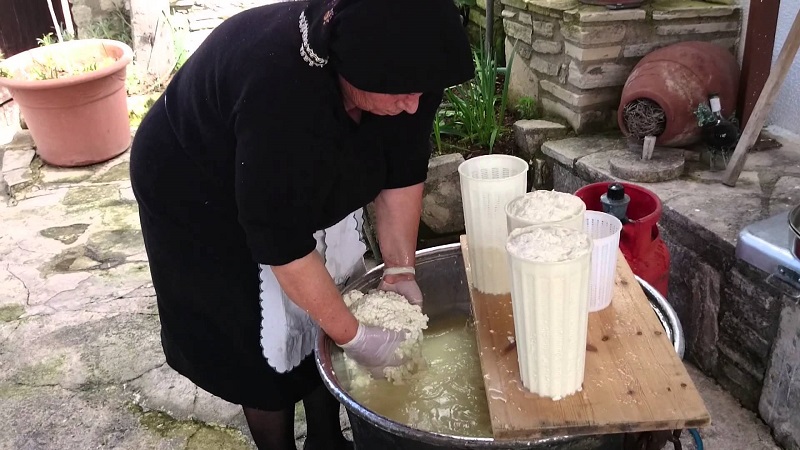 Πλάτανος Κυνουρίας: Όπου ακούς πολλά κεράσια...