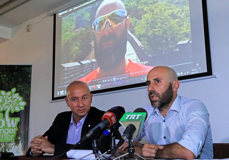 Η Bayer Hellas στο πλευρό του μοναδικού Έλληνα δρομέα στο Μαραθώνιο του Σινικού Τείχους