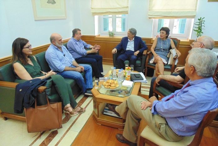 crete antonoglou programma dakoktonias Στην Κρήτη Ν. Αντώνογλου για το πρόγραμμα δακοκτονίας