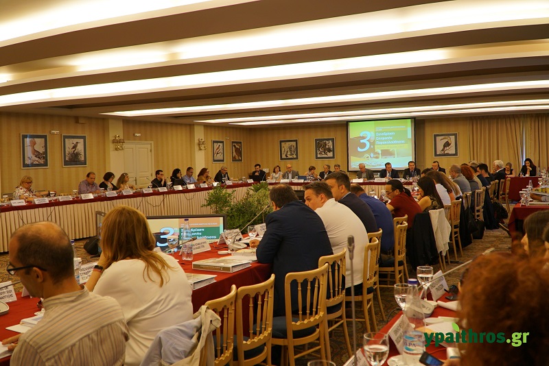 Δείτε αποκλειστικά στιγμιότυπα από την 3η Συνεδρίαση της Επιτροπής Παρακολούθησης του ΠΑΑ