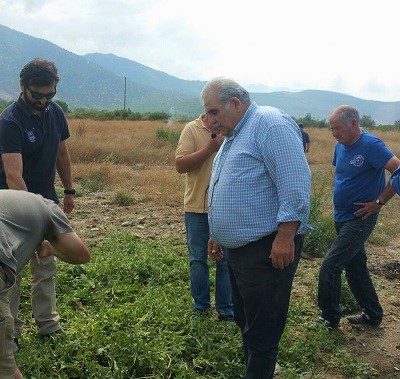 Επίσκεψη του Ν. Παπαδόπουλου στις πληγείσες από το χαλάζι περιοχές του Δήμου Τεμπών