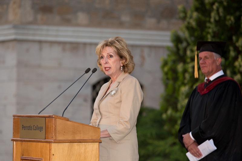 Τελετή αποφοίτησης των σπουδαστών του Perrotis College