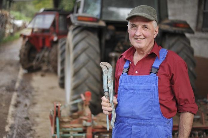 Αύγουστο οι πρώτες συντάξεις για τους αγρότες γεννηθέντες το ’50- επιβεβαίωση της «ΥΧ»
