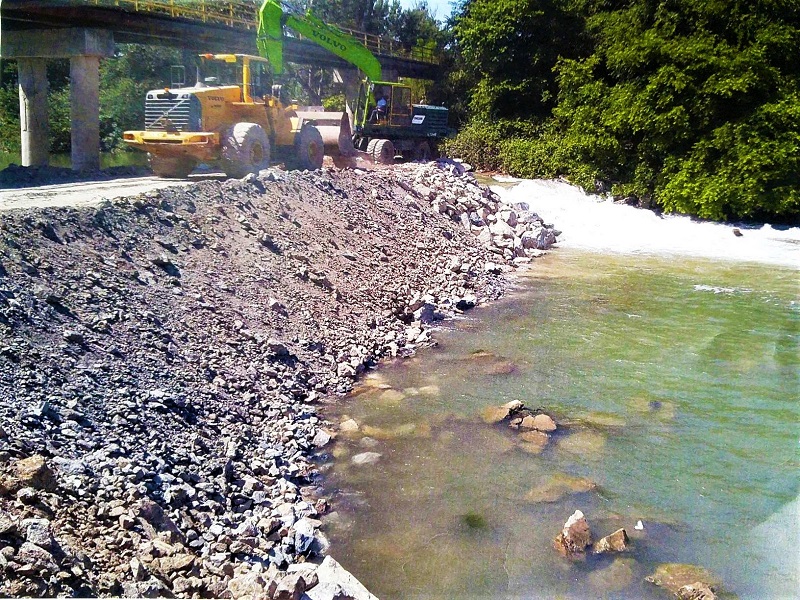 Κώστας Αγοραστός: «Στηρίζουμε έμπρακτα την παραγωγή»