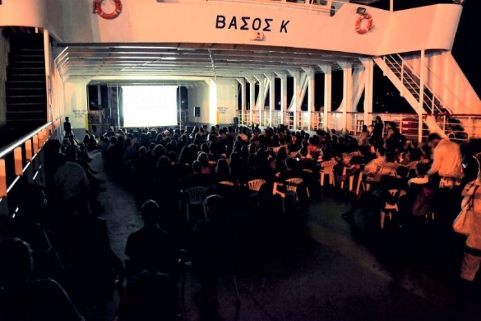 olokliri kefalonia metatrepetai therino cinema Όλόκληρη η Κεφαλονιά μετατρέπεται σε θερινό σινεμά