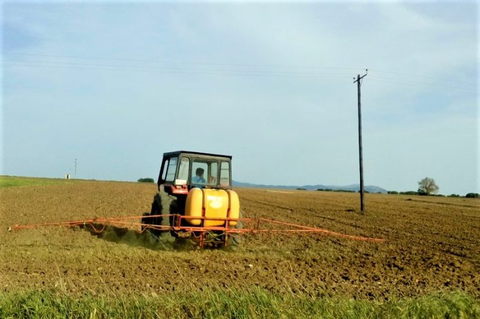 talaiporountai paratetameni leipsidria tenagi filippon Ταλαιπωρούνται από την παρατεταμένη λειψυδρία στα Τενάγη Φιλίππων