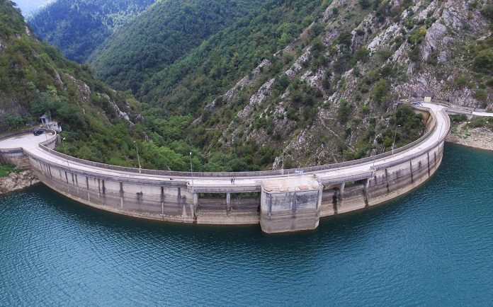 EWS: Πιστοποιημένη διαχείριση νερού, από τη βιομηχανία στη γεωργία EWS: Πιστοποιημένη διαχείριση νερού, από τη βιομηχανία στη γεωργία